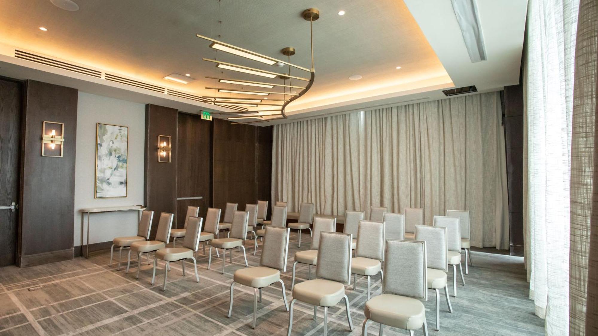 Courtyard By Marriott Santo Domingo Piantini Exterior foto
