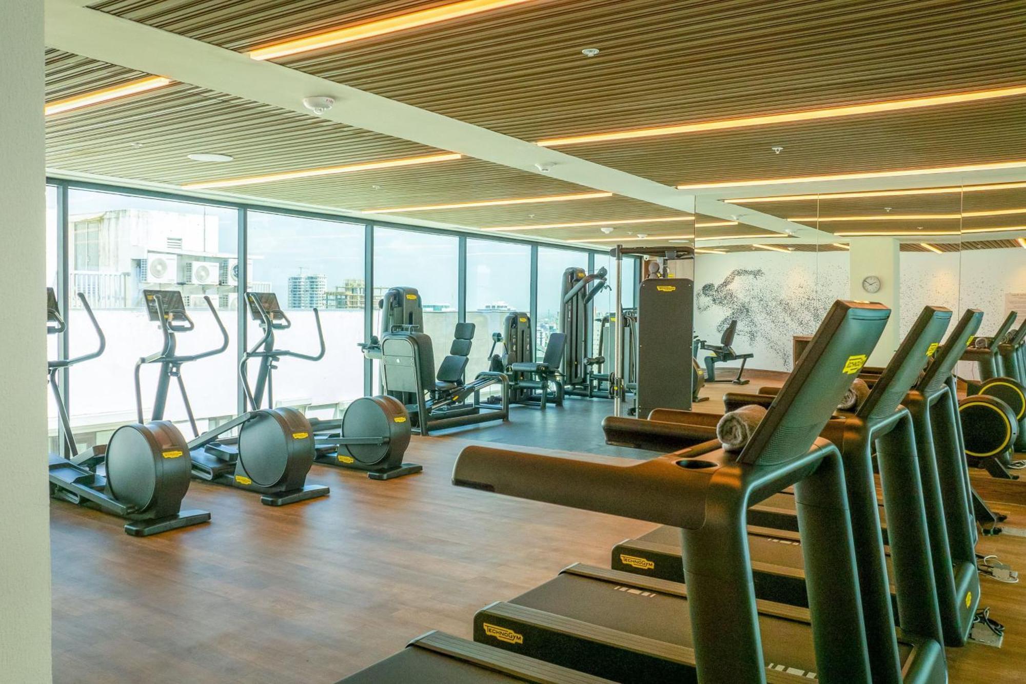 Courtyard By Marriott Santo Domingo Piantini Exterior foto
