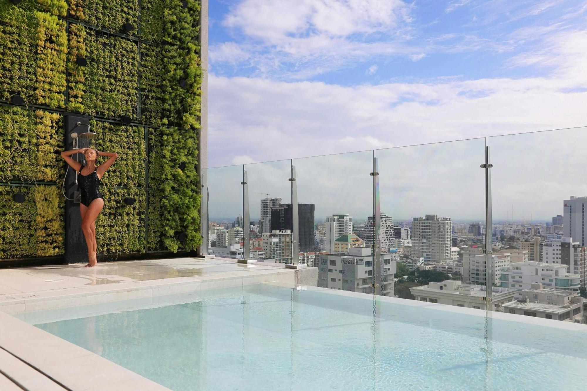 Courtyard By Marriott Santo Domingo Piantini Exterior foto
